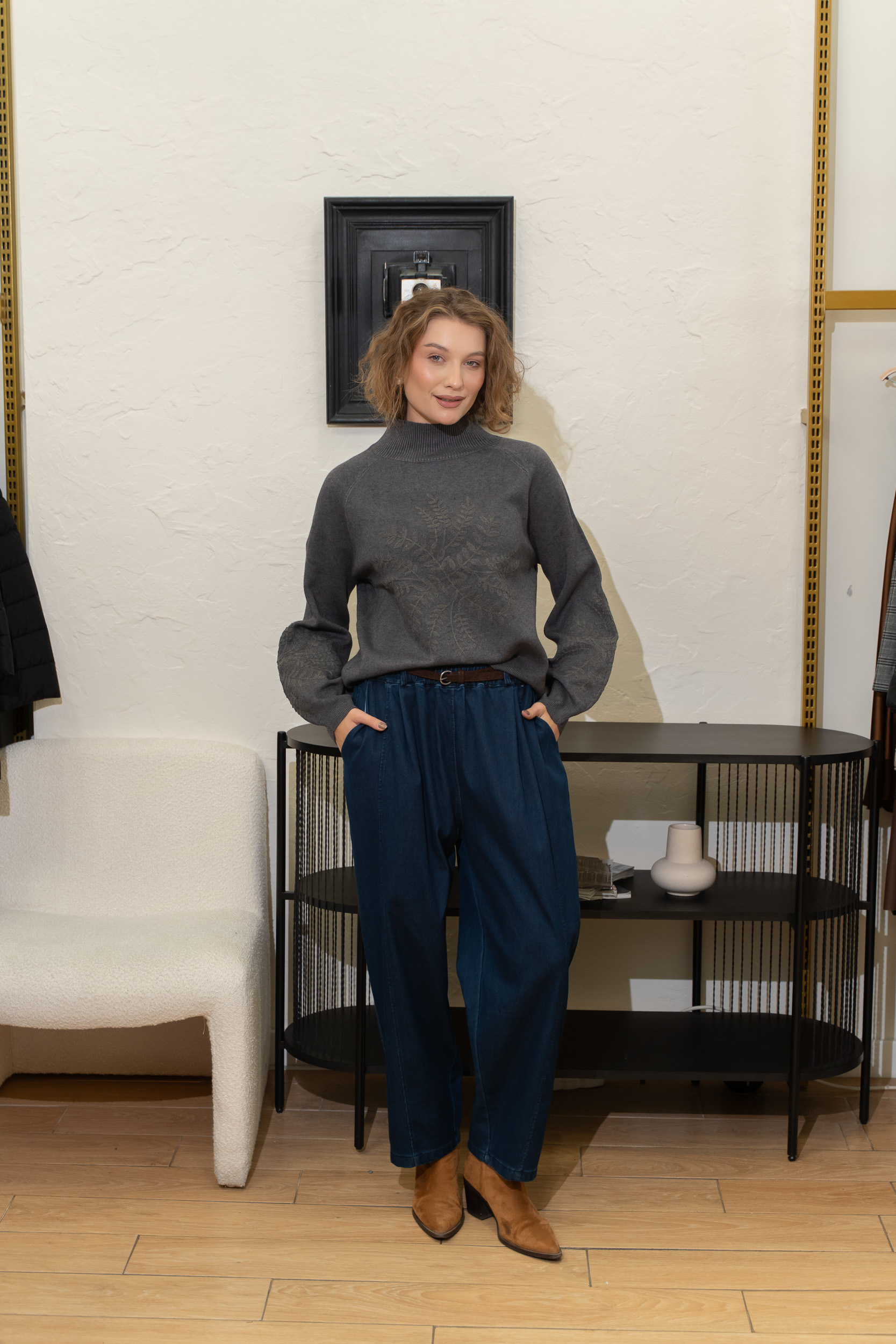 Pantaloni largi denim