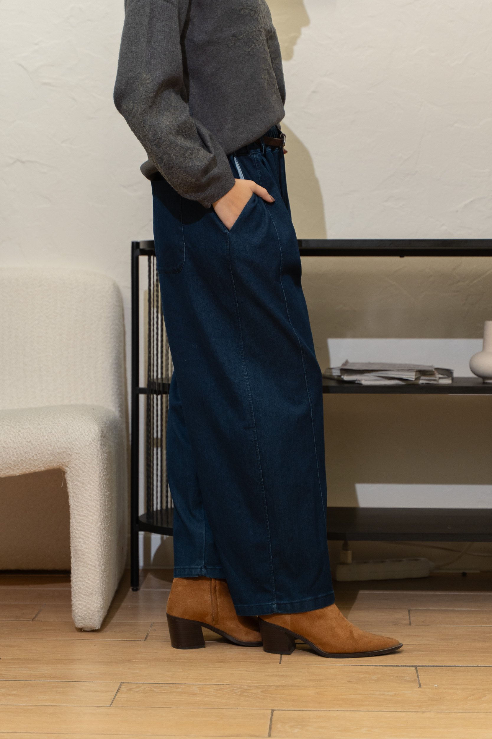 Pantaloni largi denim